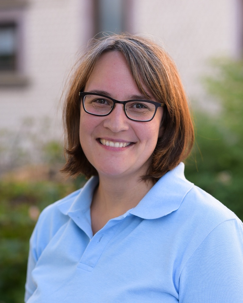 Porträt von Dr. med. Lisa Balles